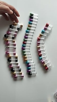 solos envases de la píldora 2ml
