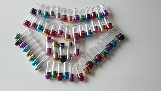 Botellas vacías de la cápsula de la bala